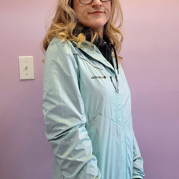Columbia Light Hooded Windbreaker - baby blue, Women's Davis Path Omni-Wick - Picture 3 of 13